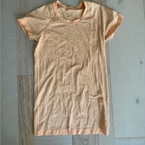 lululemon athletica Peach Short Sleeve Tee